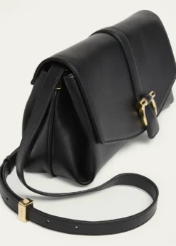 FerragamoF-Show Medium Flap Shoulder Bag