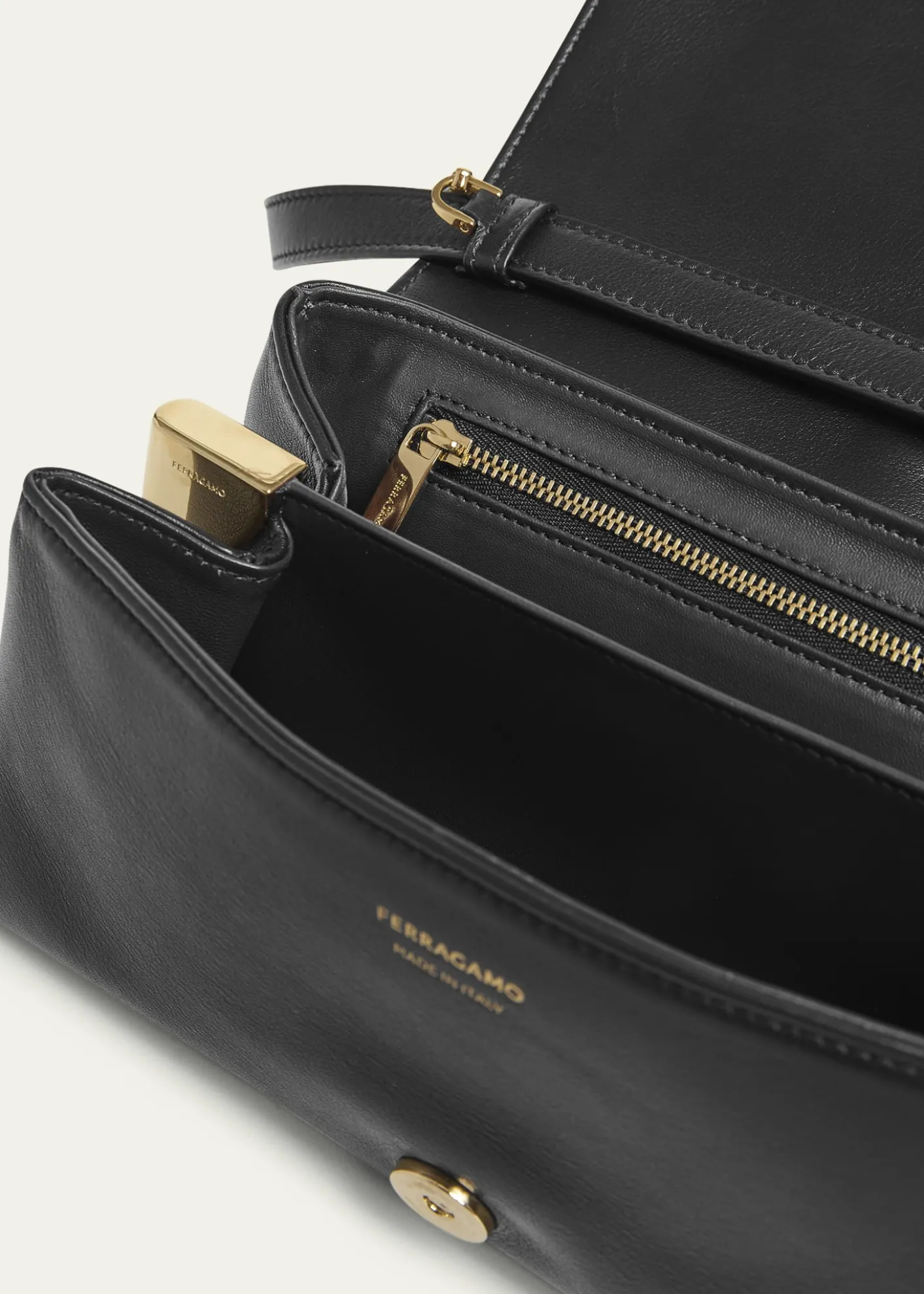 FerragamoF-Show Small Flap Shoulder Bag