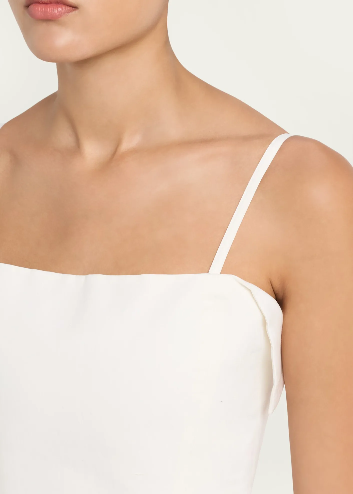 FFormeNeneh Sleeveless Flared Midi Dress