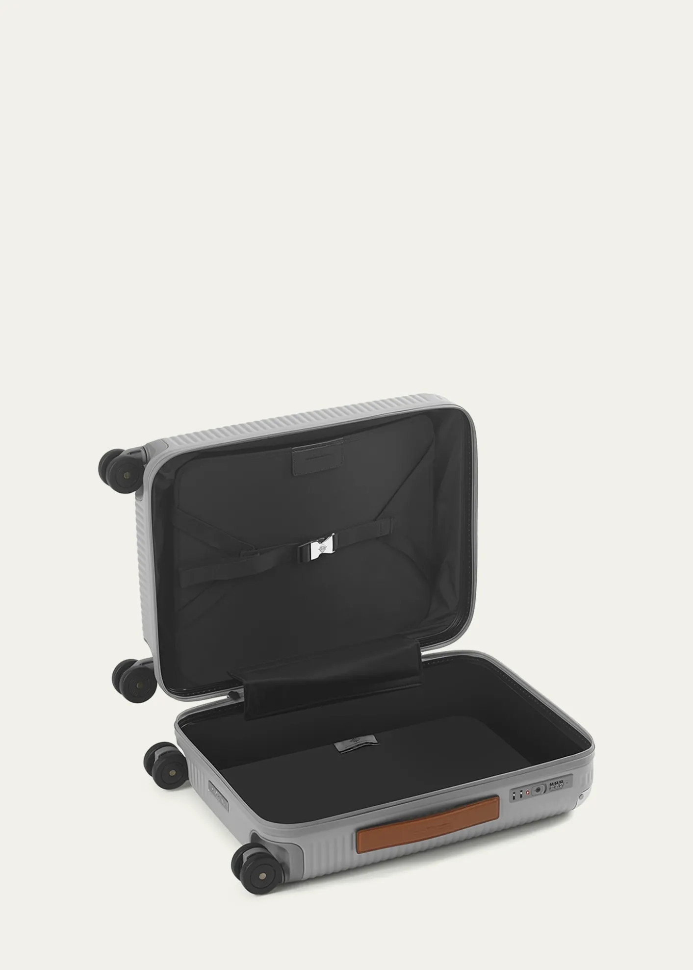 FPM MilanoBank Zip Deluxe 27" Hardside Luggage