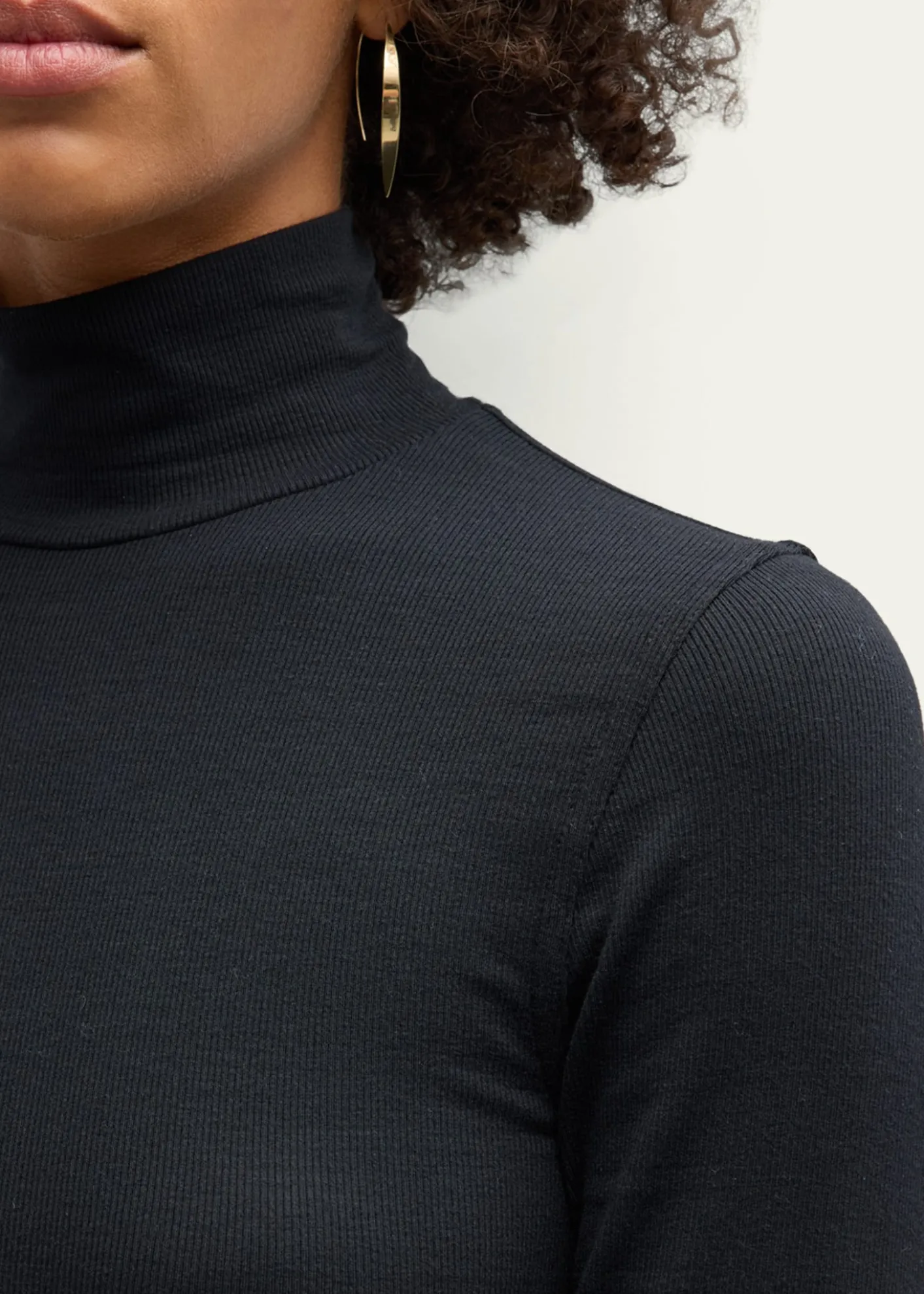 FRAMERibbed Turtleneck Top