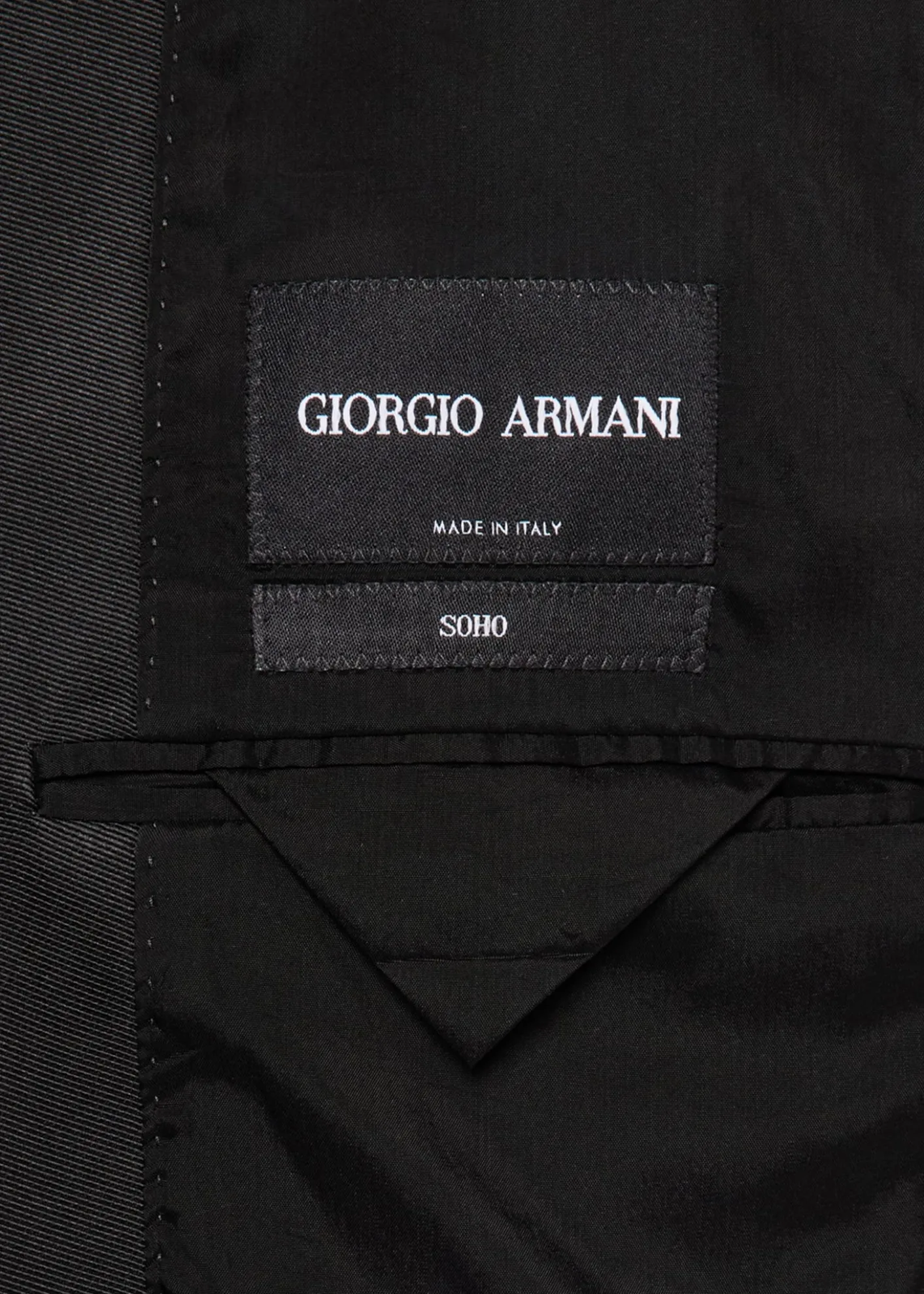 Giorgio ArmaniMen's Smoking Soho Shawl-Collar Tuxedo