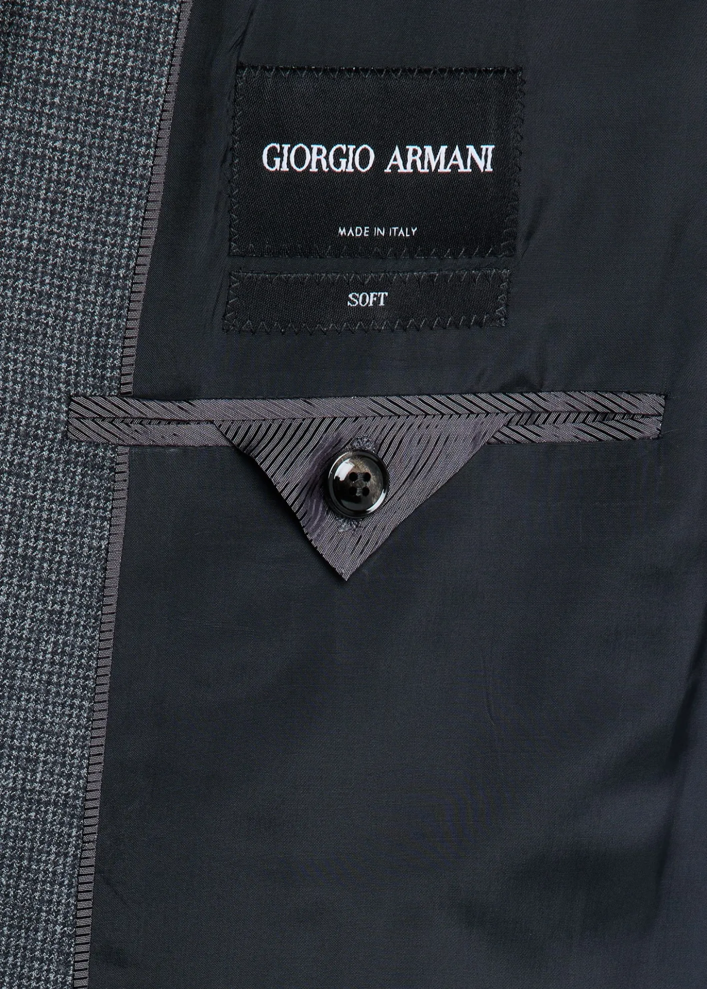Giorgio ArmaniMen's Wool Micro-Houndstooth Two-Piece Suit