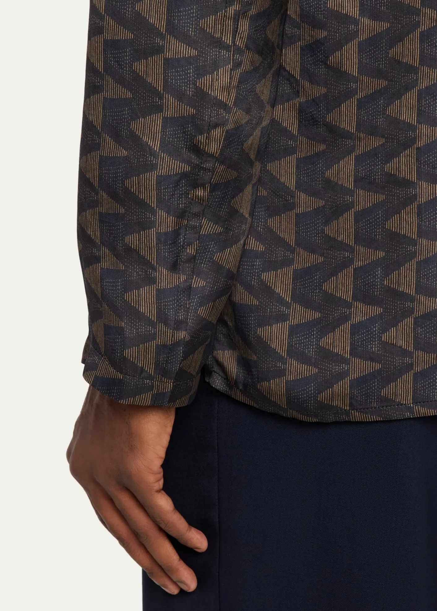 Giorgio ArmaniGeometric Single-Breasted Jacket