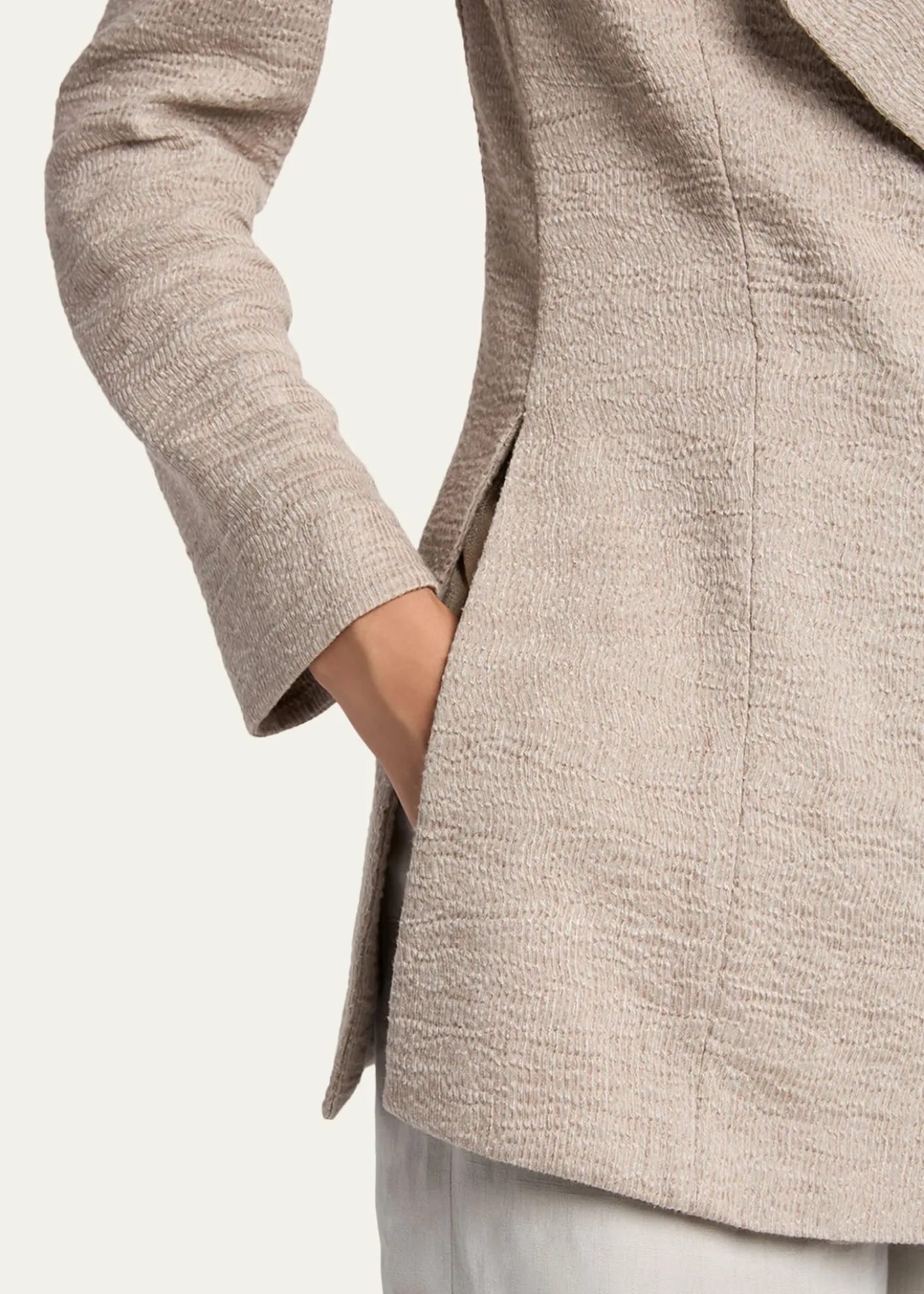Giorgio ArmaniLinen Crepe Double-Breasted Jacket