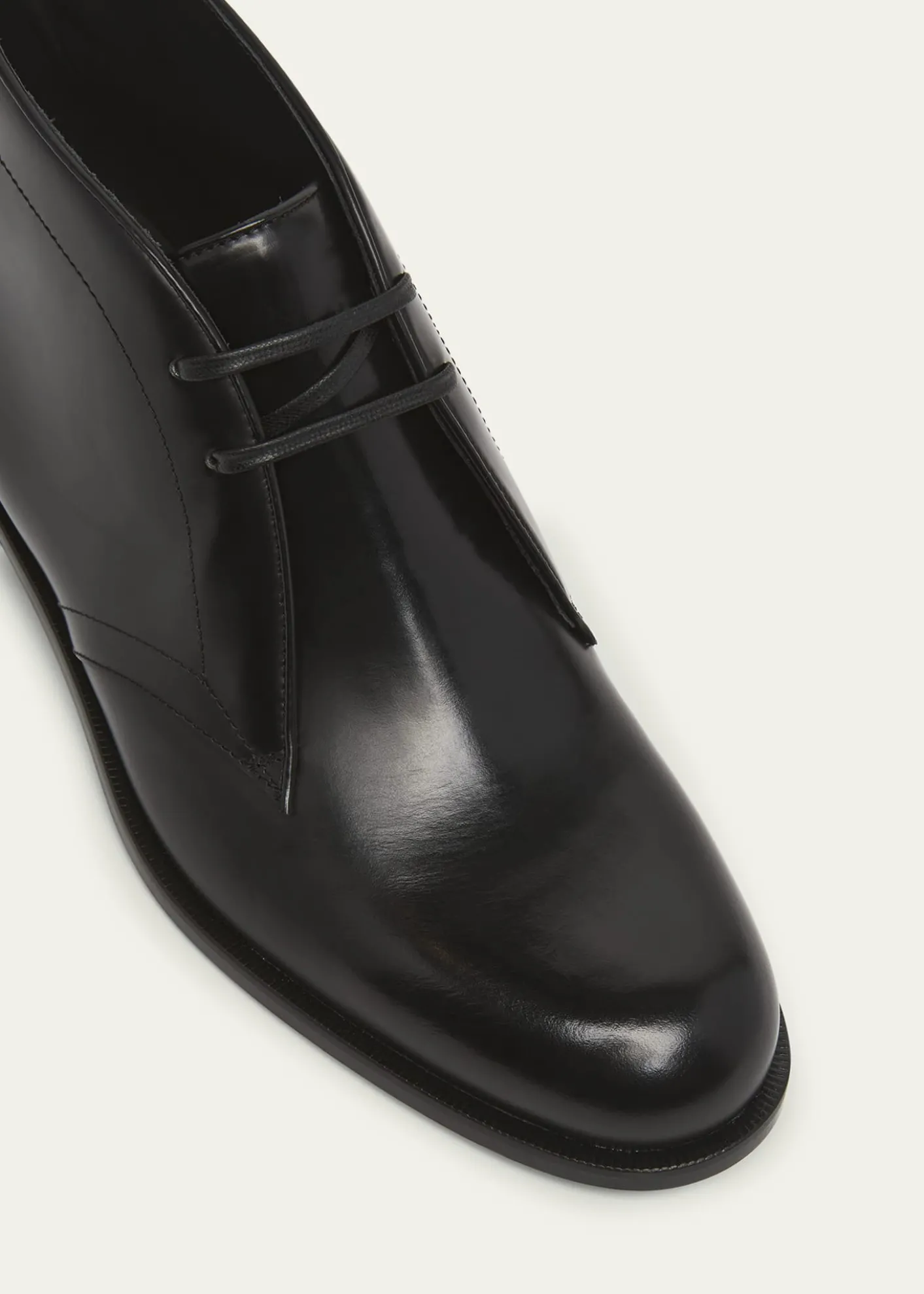 Giorgio ArmaniMen's Bull Leather Chukka Boots