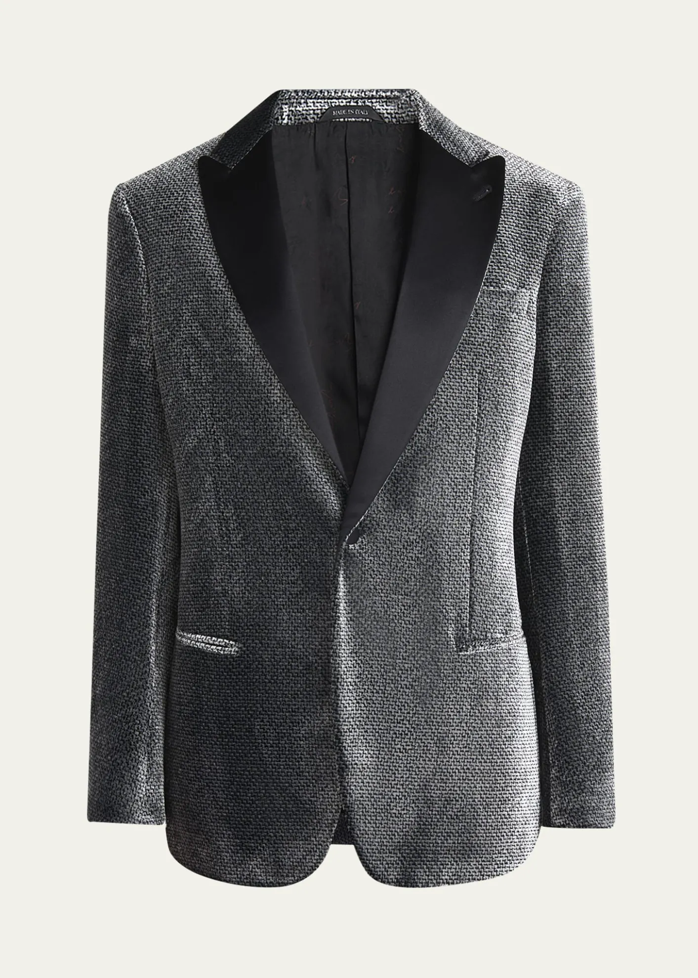 Giorgio ArmaniMen's Velvet-Effect Peak Lapel Dinner Jacket