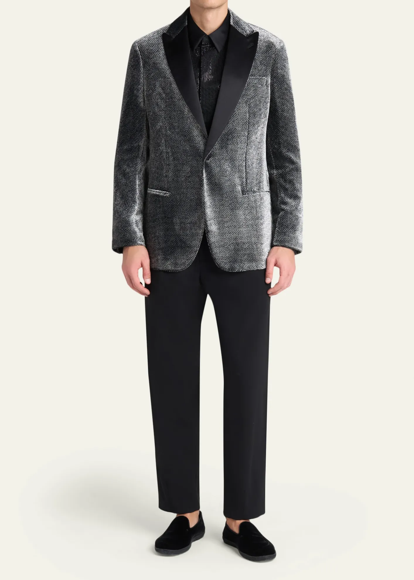 Giorgio ArmaniMen's Velvet-Effect Peak Lapel Dinner Jacket