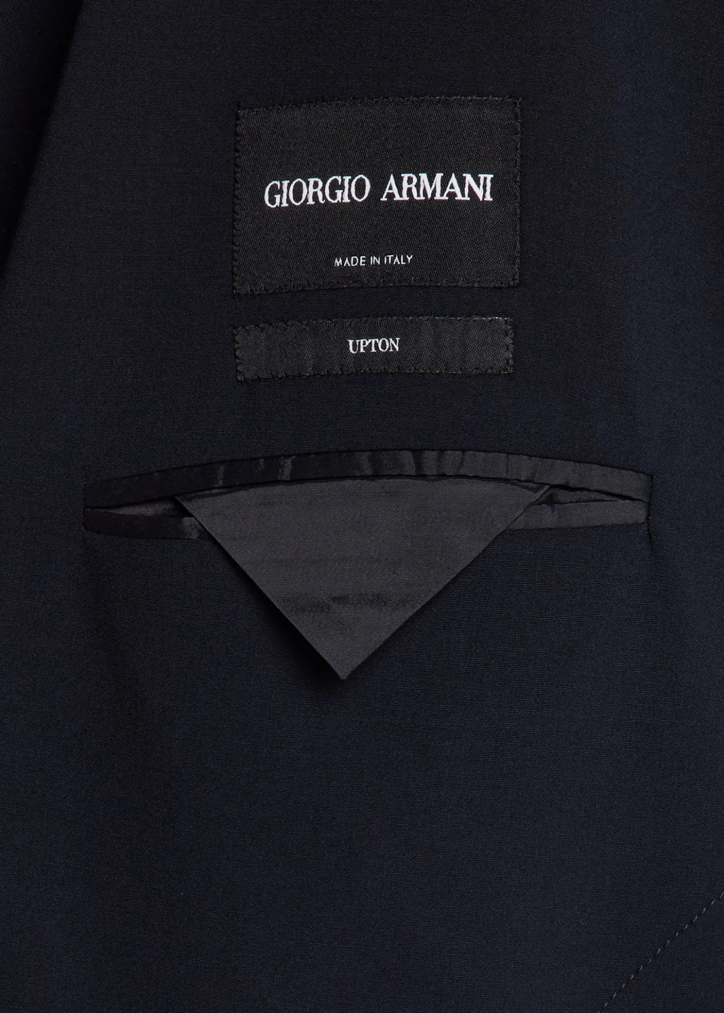 Giorgio ArmaniMen's Virgin Wool Single-Breasted Sport Coat