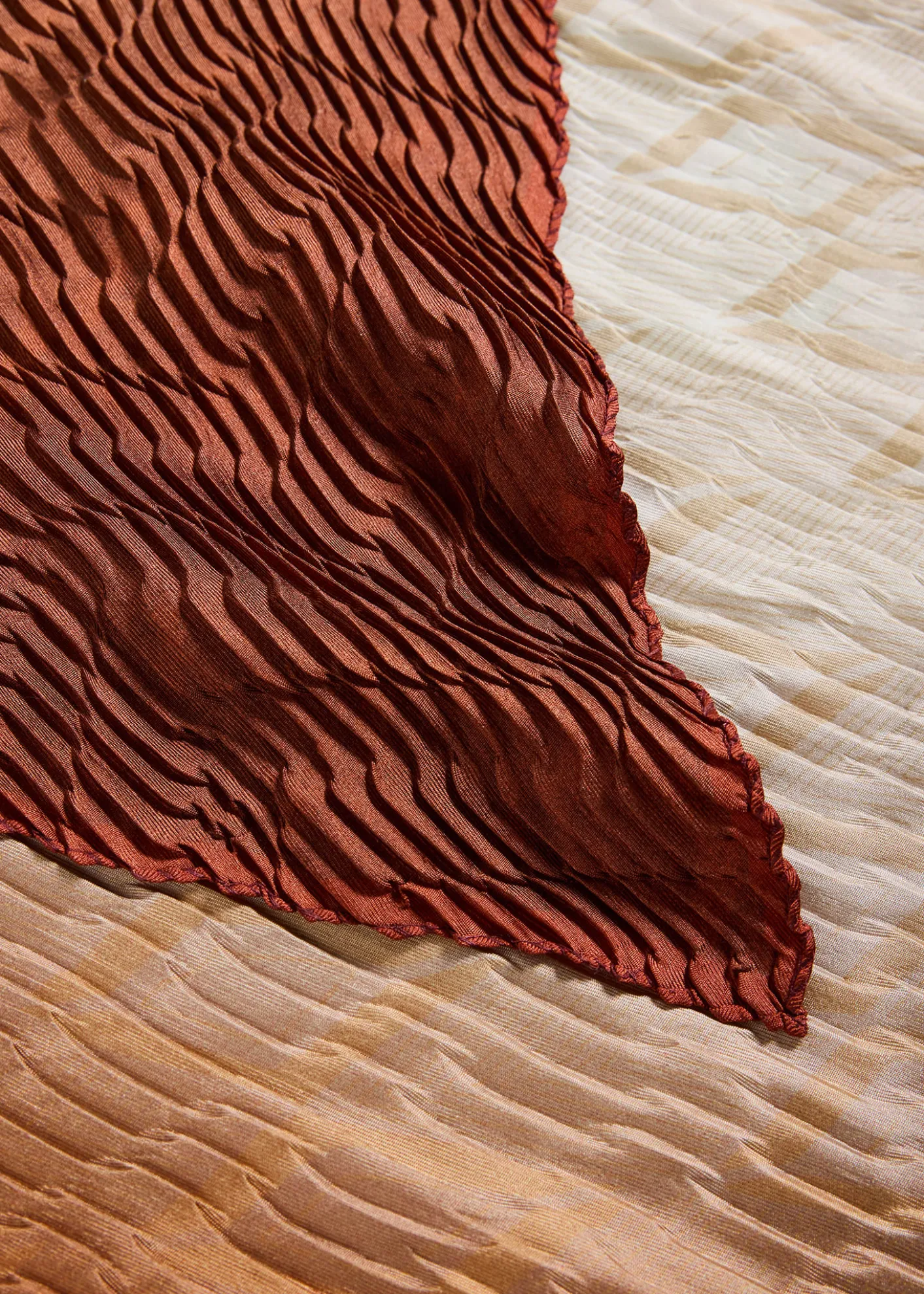 Giorgio ArmaniPleated Ombre Silk Stole, 35.4"