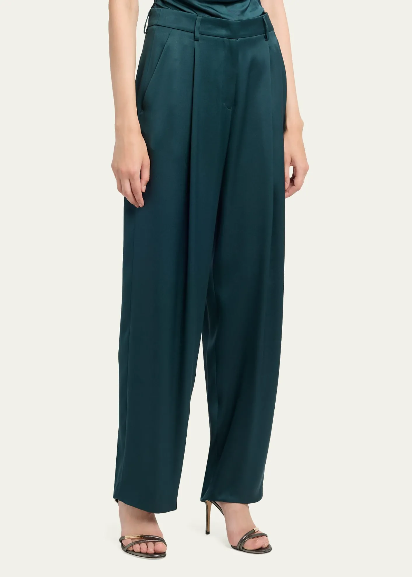 Giorgio ArmaniPleated Silk Straight-Leg Trousers