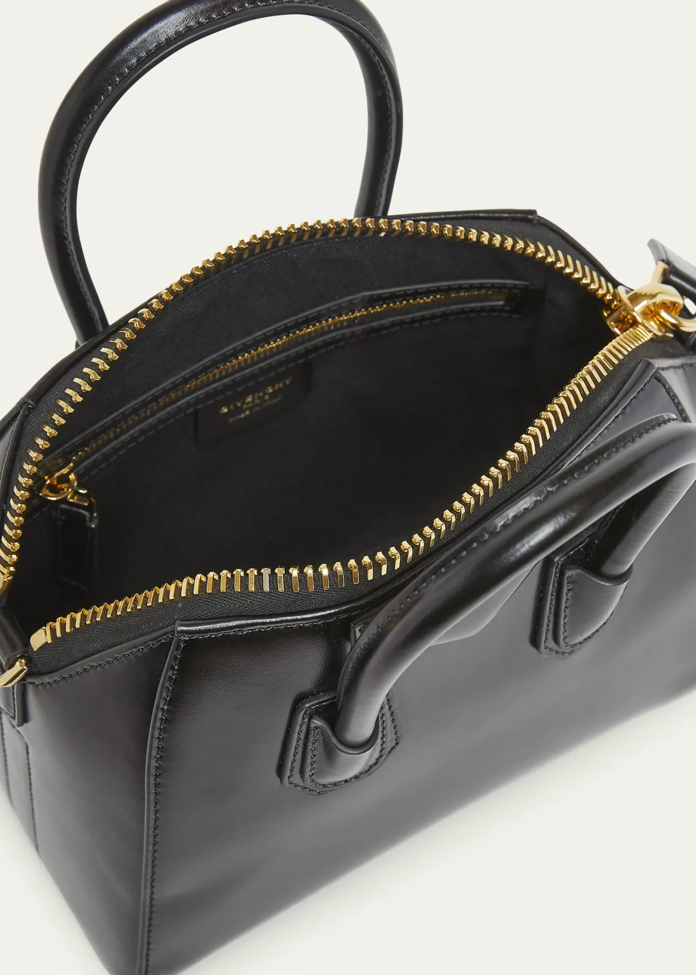GivenchyAntigona Mini Tote Bag in Box Leather