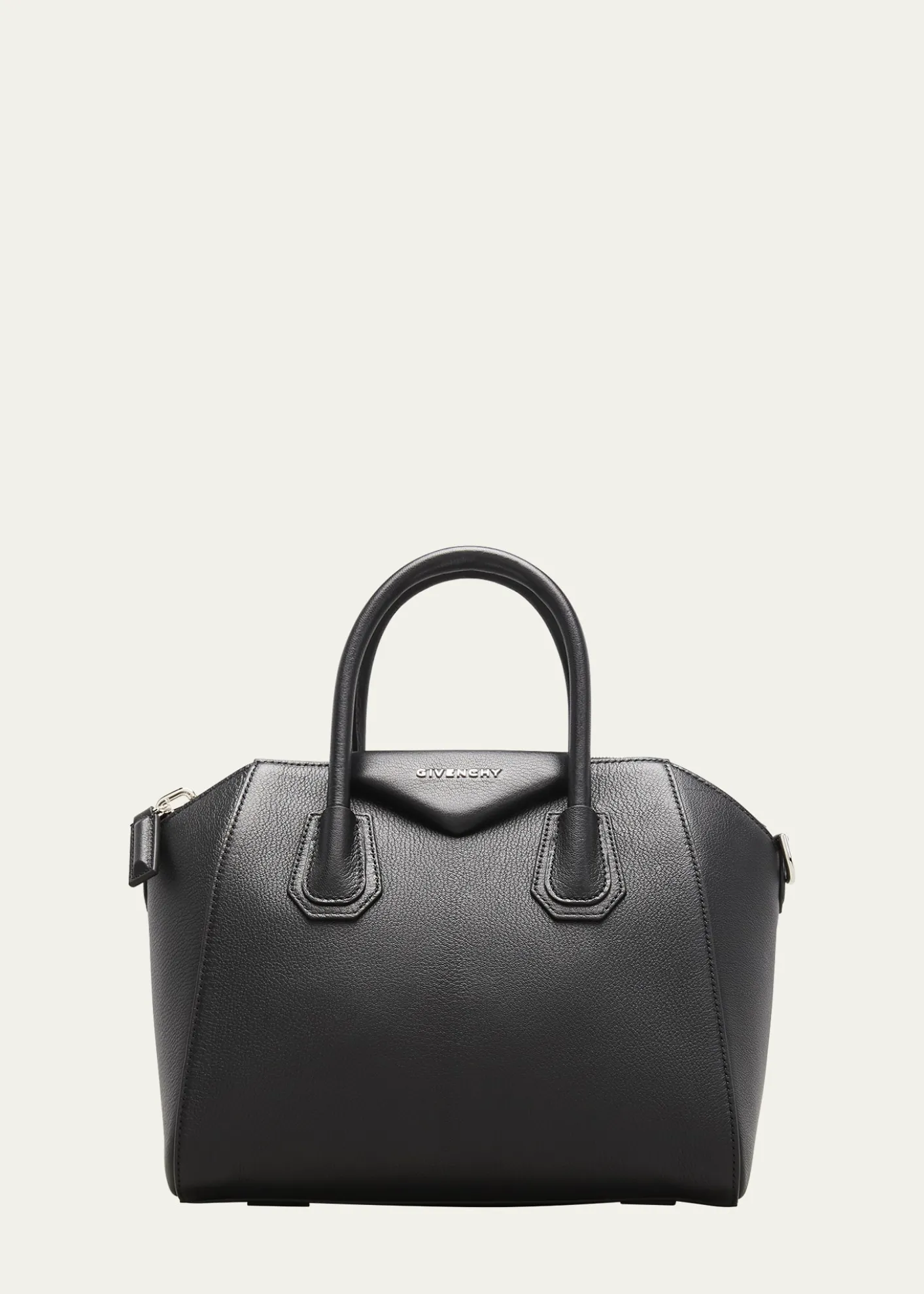 GivenchyAntigona Small Top Handle Bag in Grained Leather