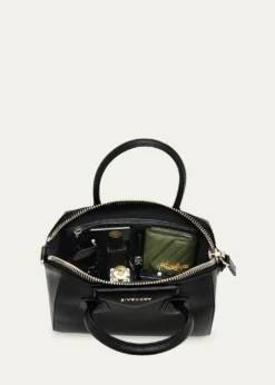 GivenchyAntigona Small Top Handle Bag in Grained Leather