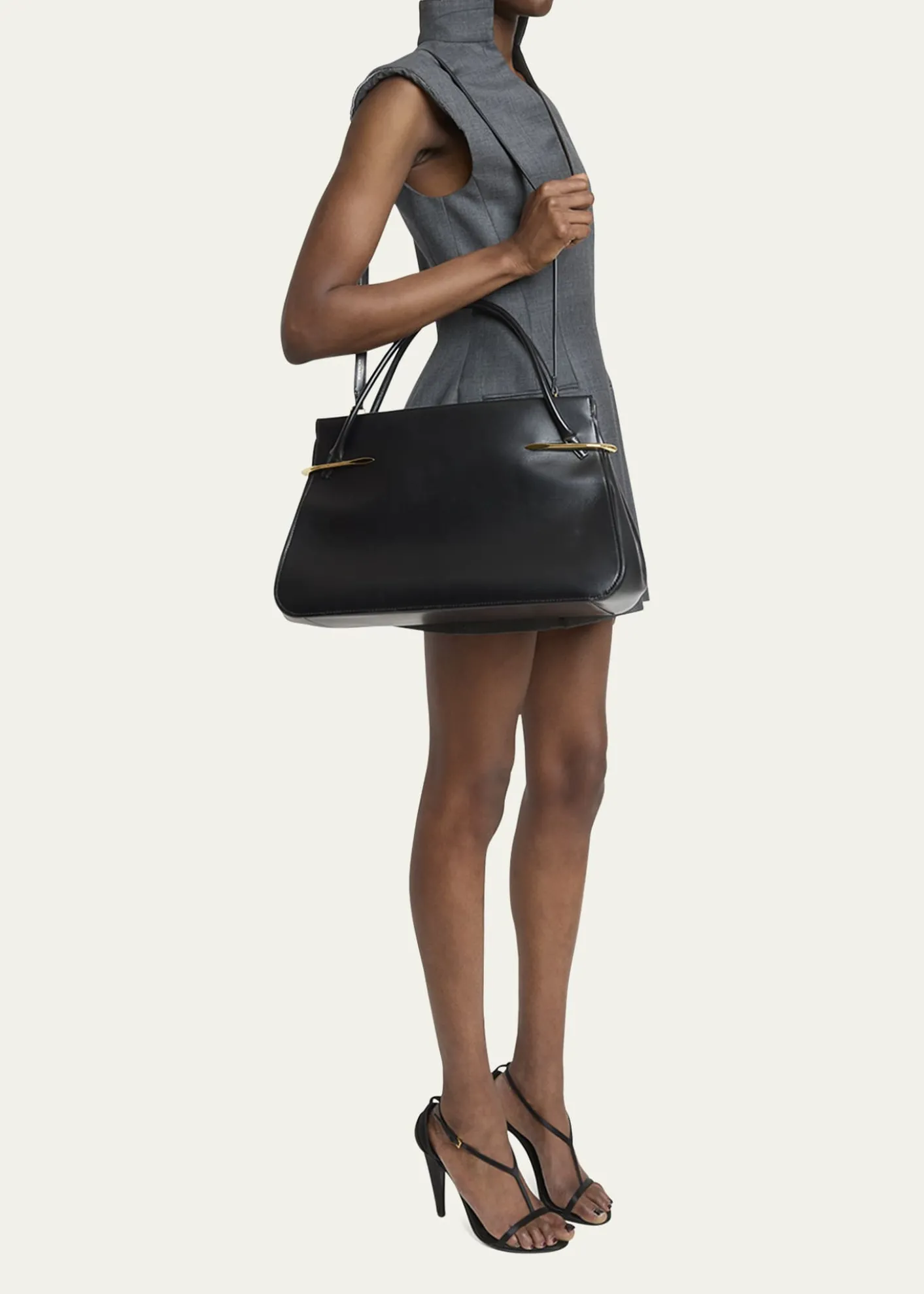 GivenchyPinch Large Shoulder Bag in Smooth Leather