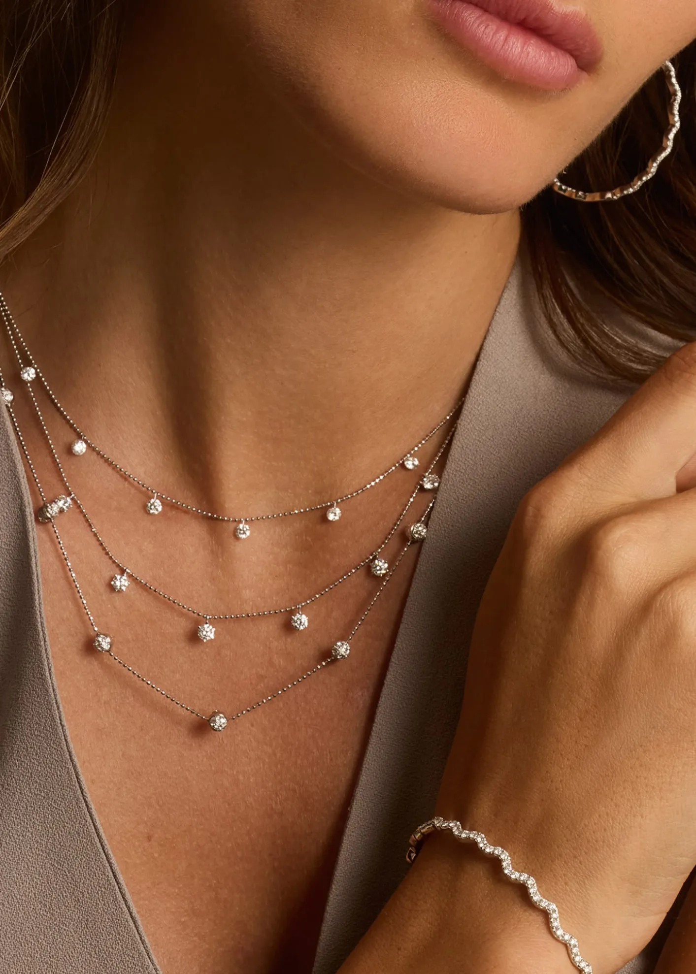Graziela Gems18K White Gold Medium Floating Diamond Necklace