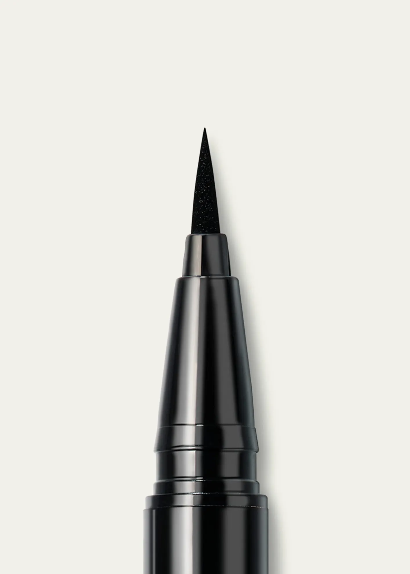 GuerlainNoir G Graphic Liner