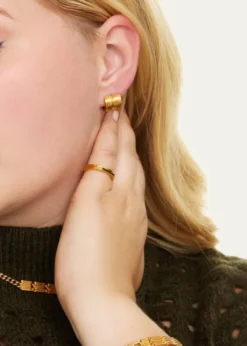 Gwen BelotiRibbed Double Huggie Hoop Earrings
