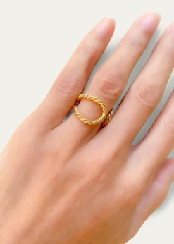 Haute Victoire18K Yellow Gold Open Shank Twisted Ring