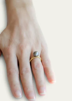 Haute VictoireTahitian Pearl Hand Twisted Ring, Size 7