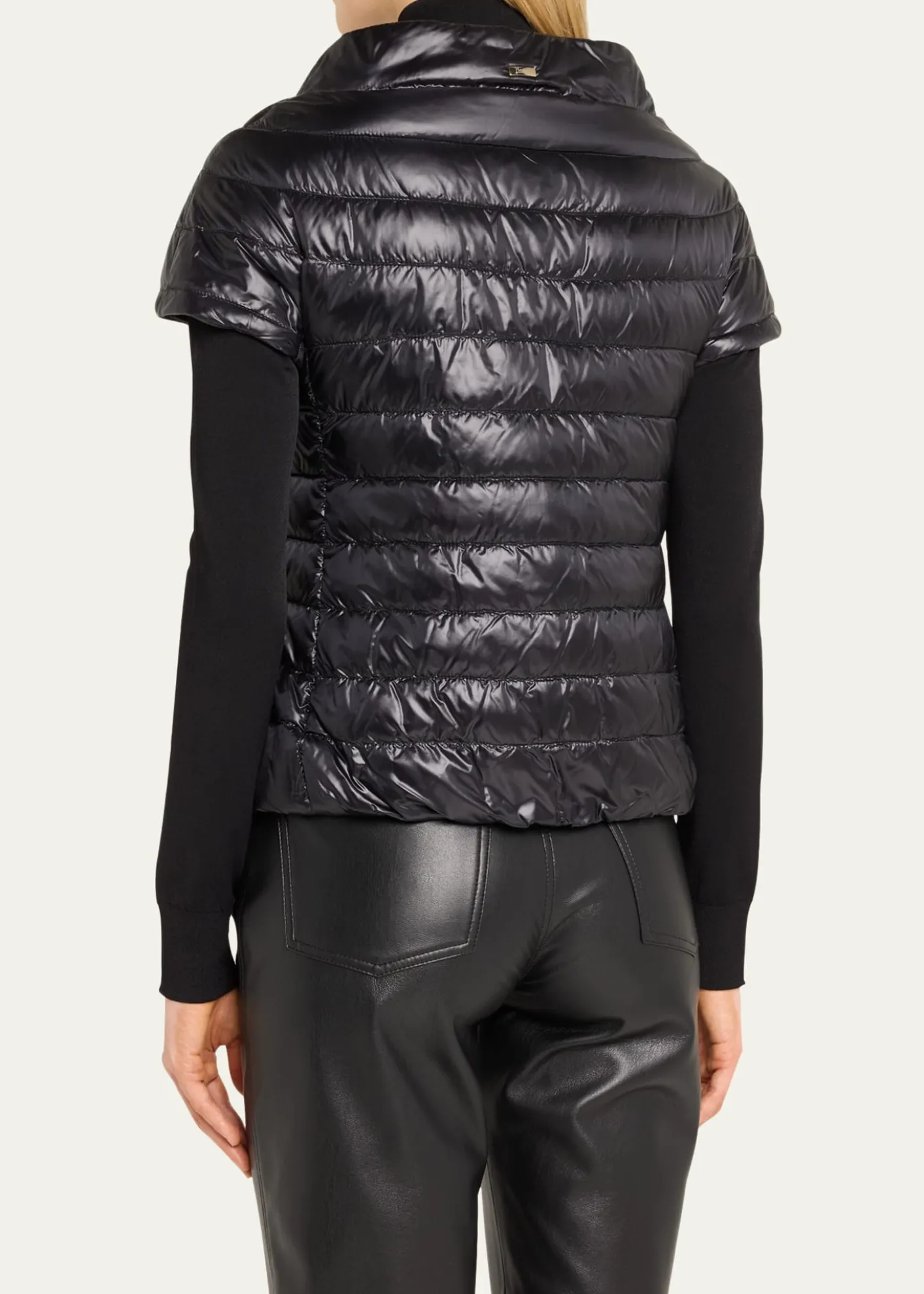 HernoEmilia Ultra-Light Down Cape