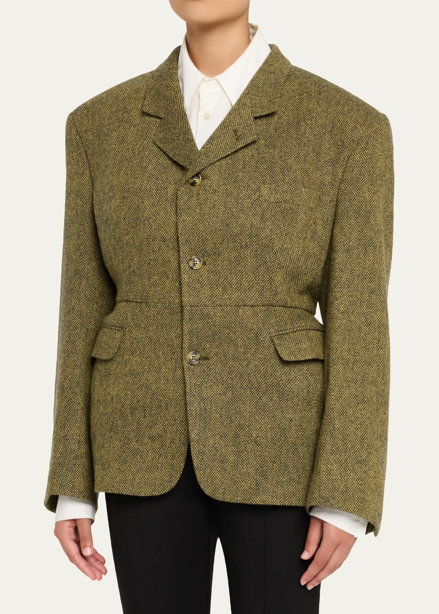 HODAKOVAExaggerated Shoulder Blazer