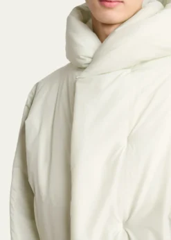 Homme Plisse Issey MiyakeMen's Duvet Hooded Short Coat