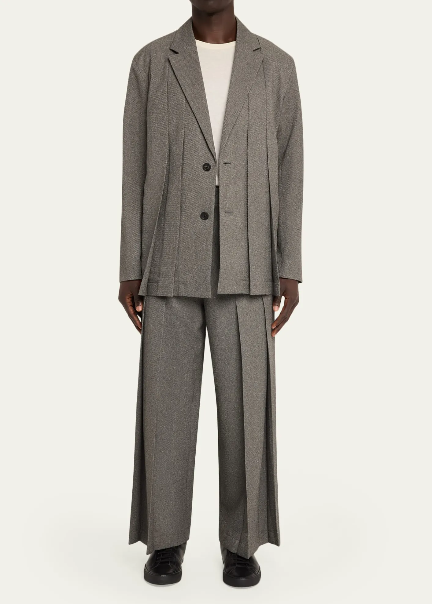 IM MENMen's Wool Like Light Pleated Trousers