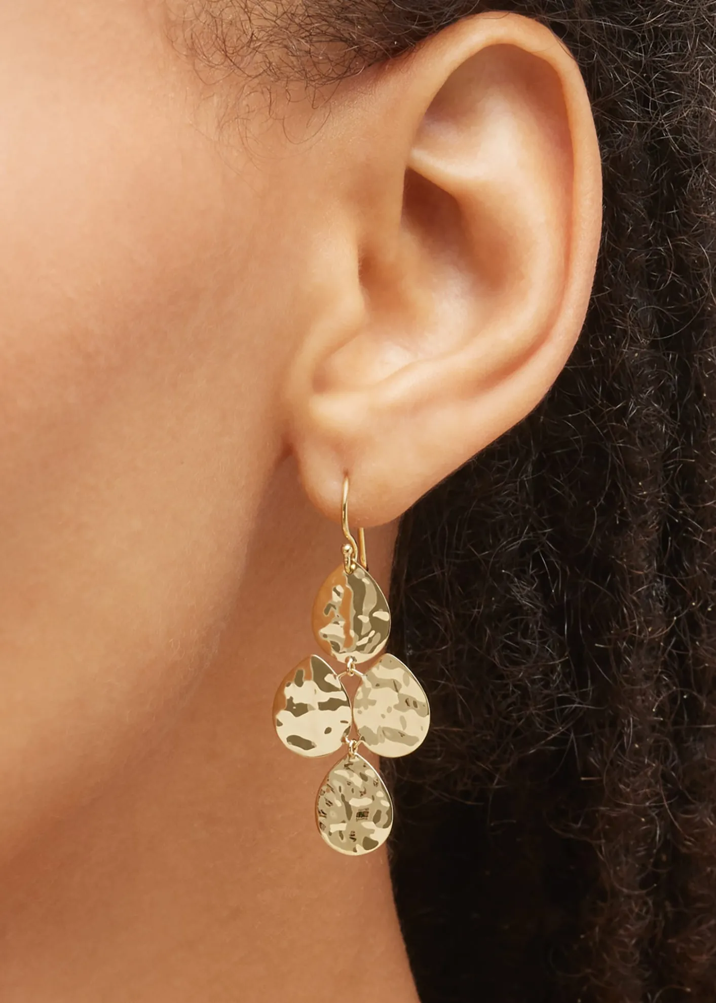 IppolitaSmall Crinkle Cascade Earrings in 18K Gold