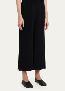 Issey MiyakeHatching Plisse Straight-Leg Crop Pants