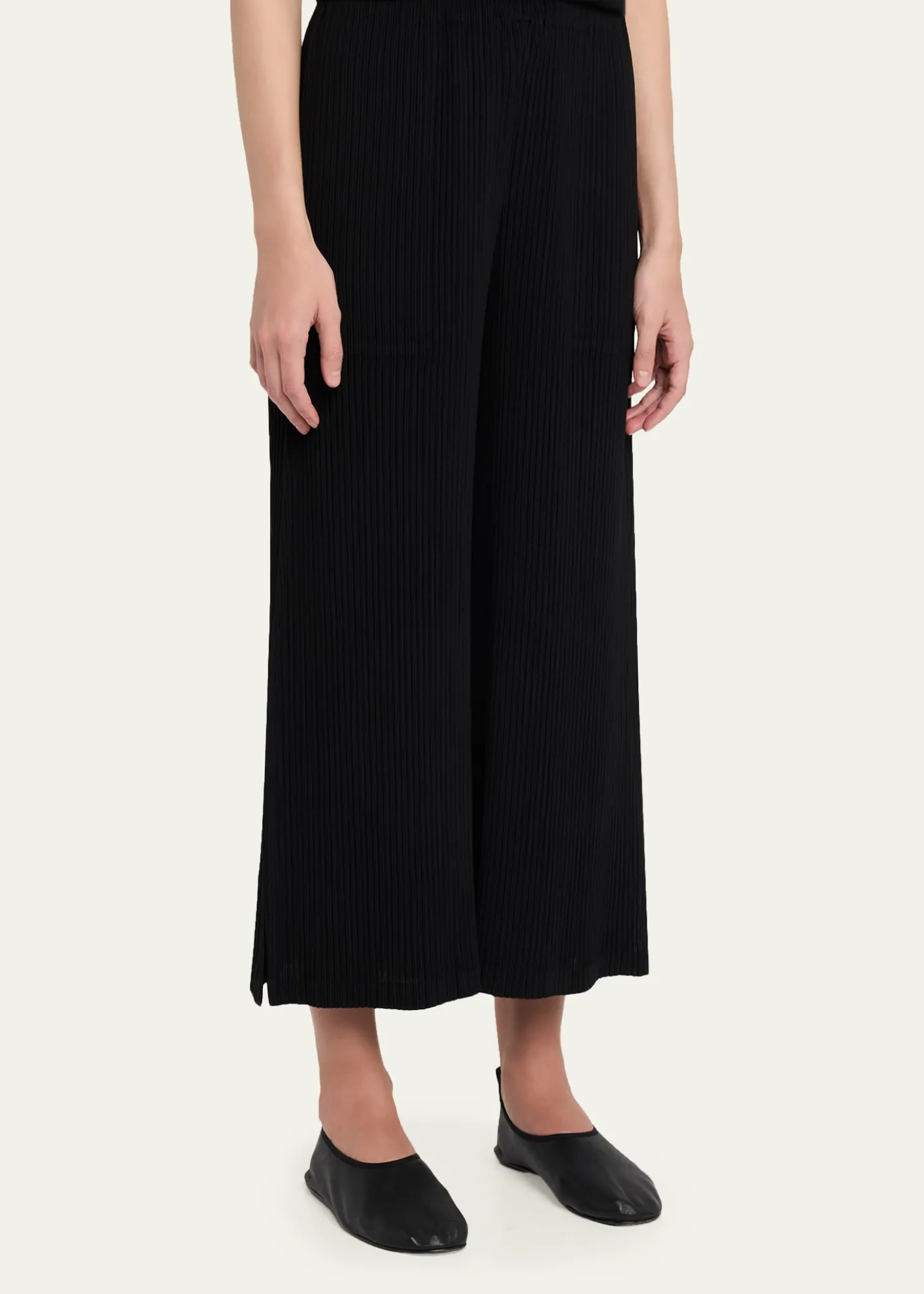 Issey MiyakeHatching Plisse Straight-Leg Crop Pants