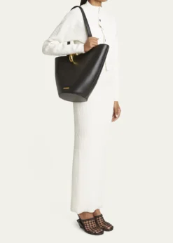 JacquemusLe Bambola Moyen Leather Tote Bag