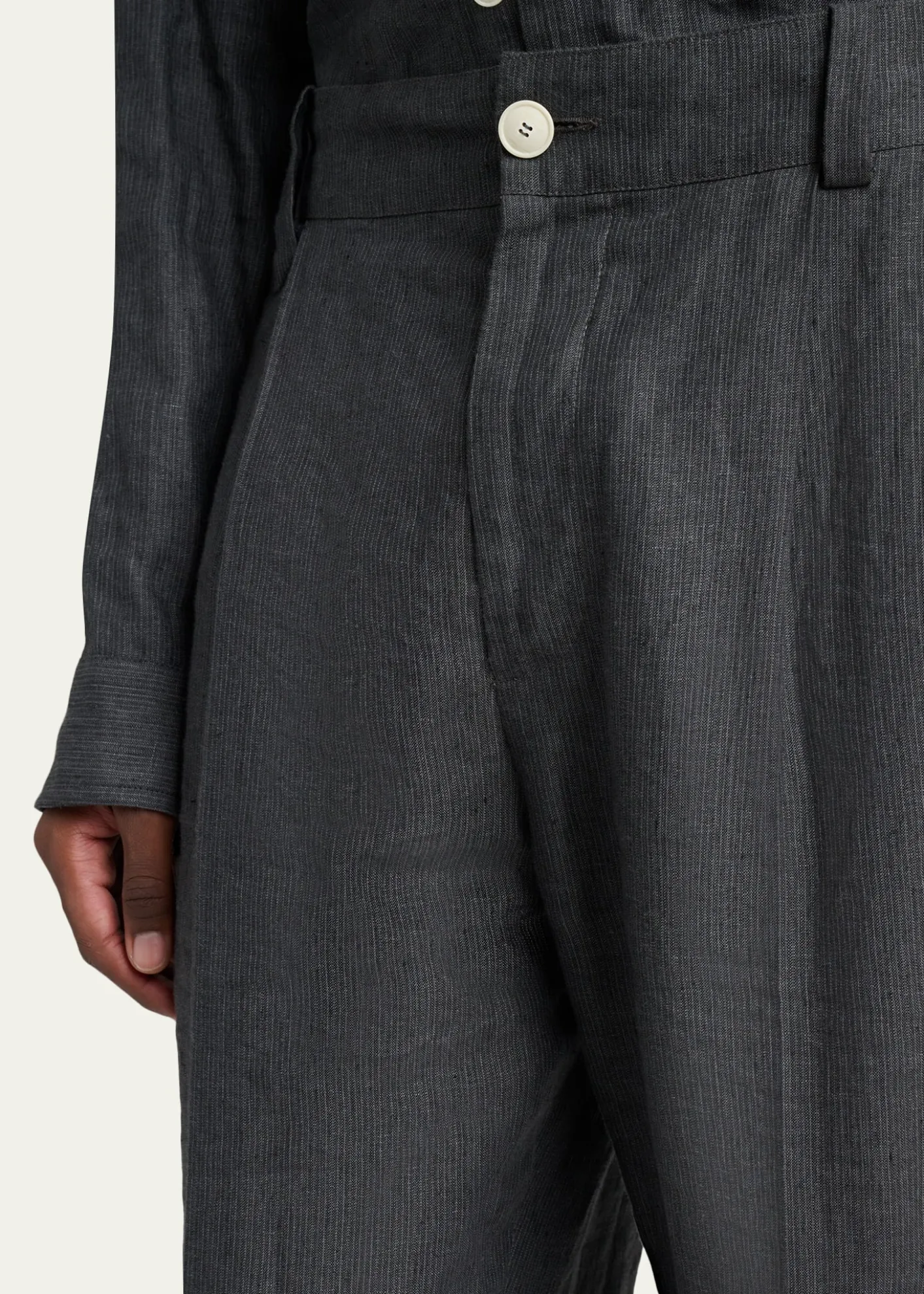 JacquemusMen's Linen Hairline Stripe Pleated Trousers