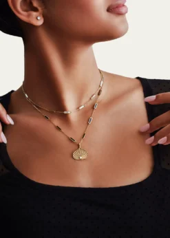 KAMALBar Chain Necklace with Gemstones