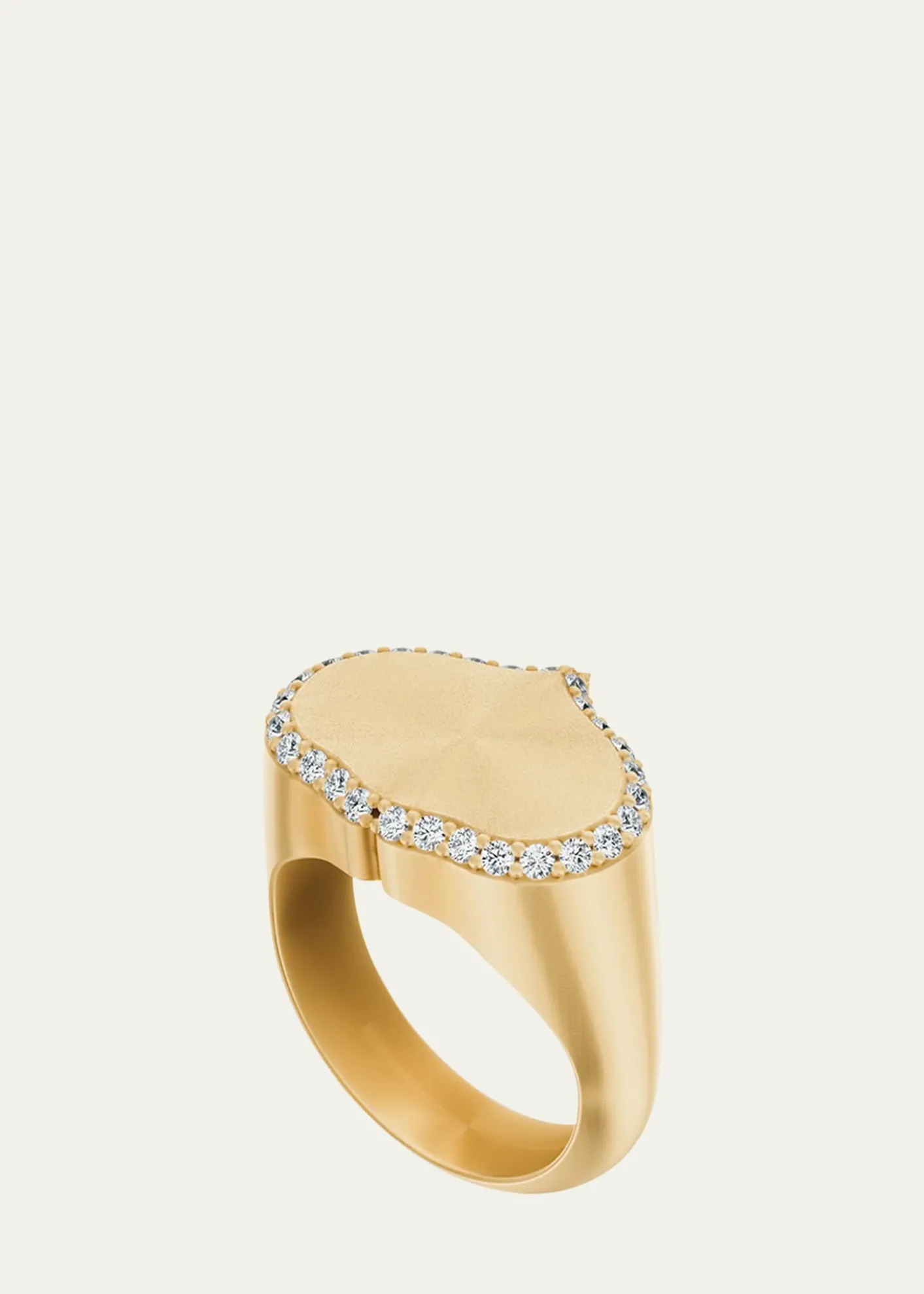 KAMALEye Adore Diamond Signet Ring