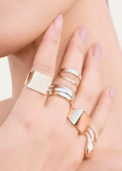 Lana14K Tri Gold Three-Row Bubble Ring