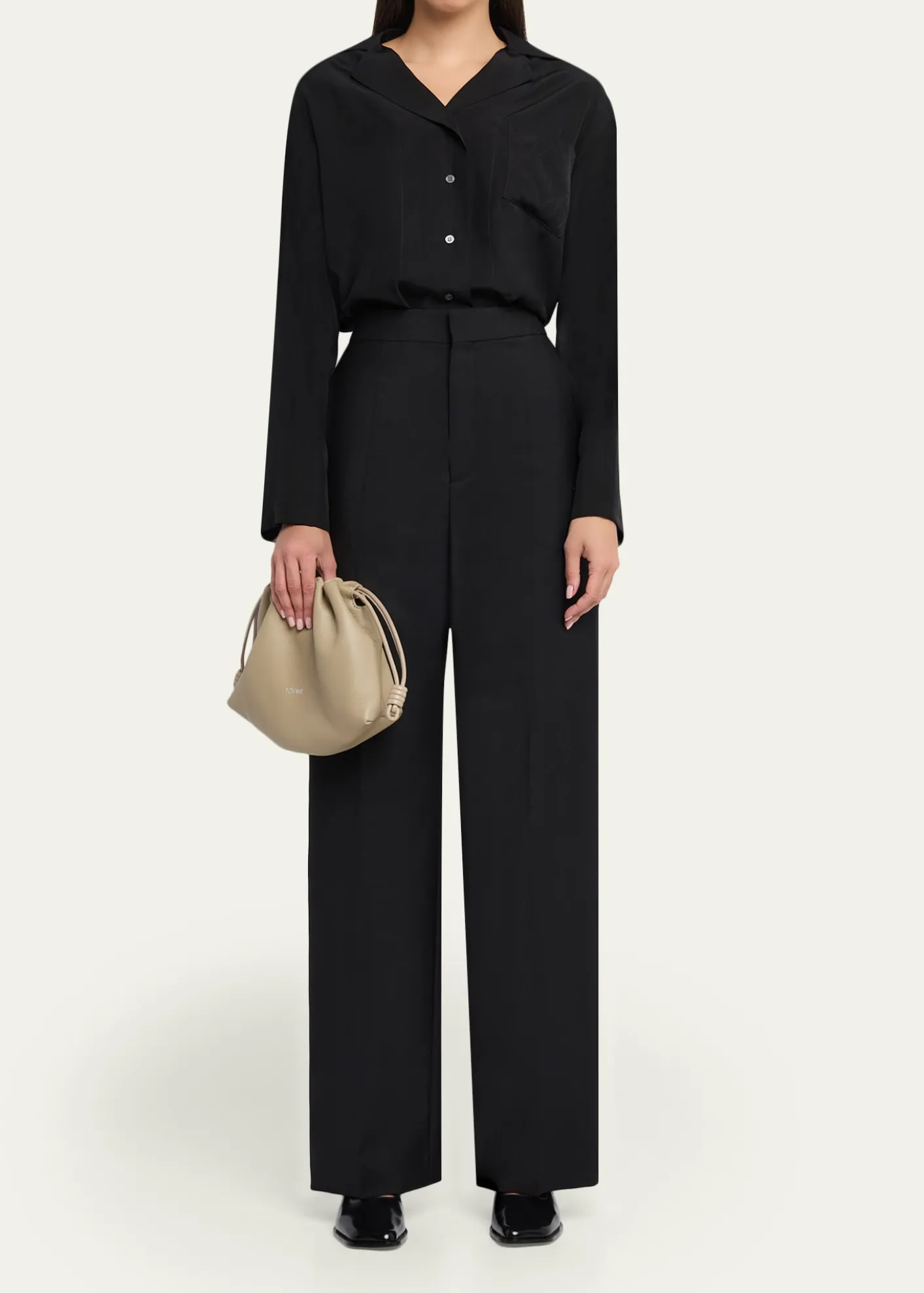 LoeweFlamenco Medium Shoulder Bag in Leather