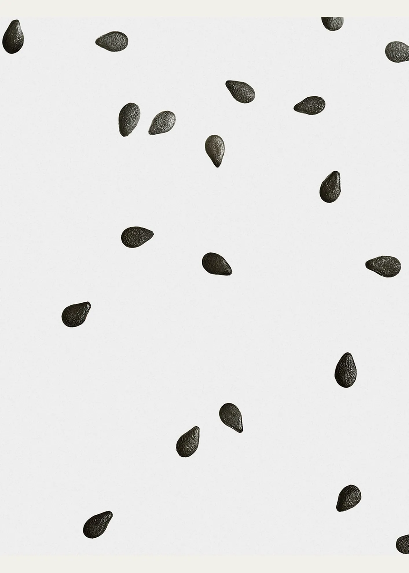 LoeweLOEWE Black Sesame Midi Scented Candle