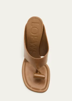 Loewe90mm Toggle Leather Thong Sandals