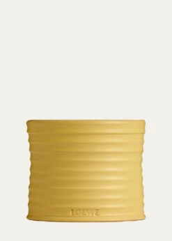 Loewe21.5 oz. Medium Honeysuckle Candle