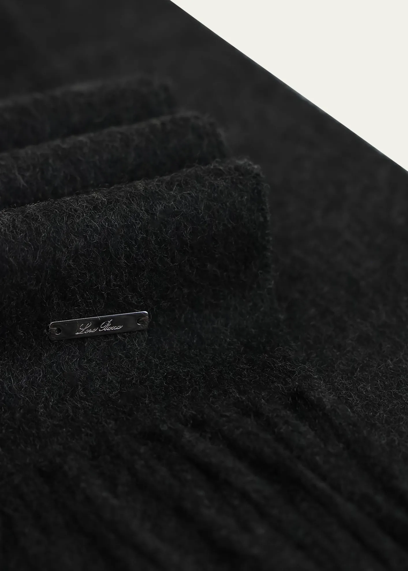 Loro PianaCashmere Sciarpa Grande Fringe-Trim Scarf