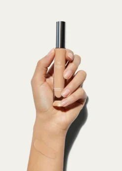 Macrene ActivesHigh Performance Concealer, Dark