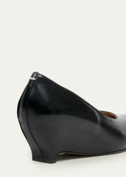 Maison MargielaCourt Shoe Leather Wedge Pumps