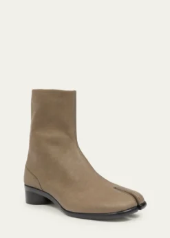 Maison MargielaMen's Tabi Leather Ankle Boots