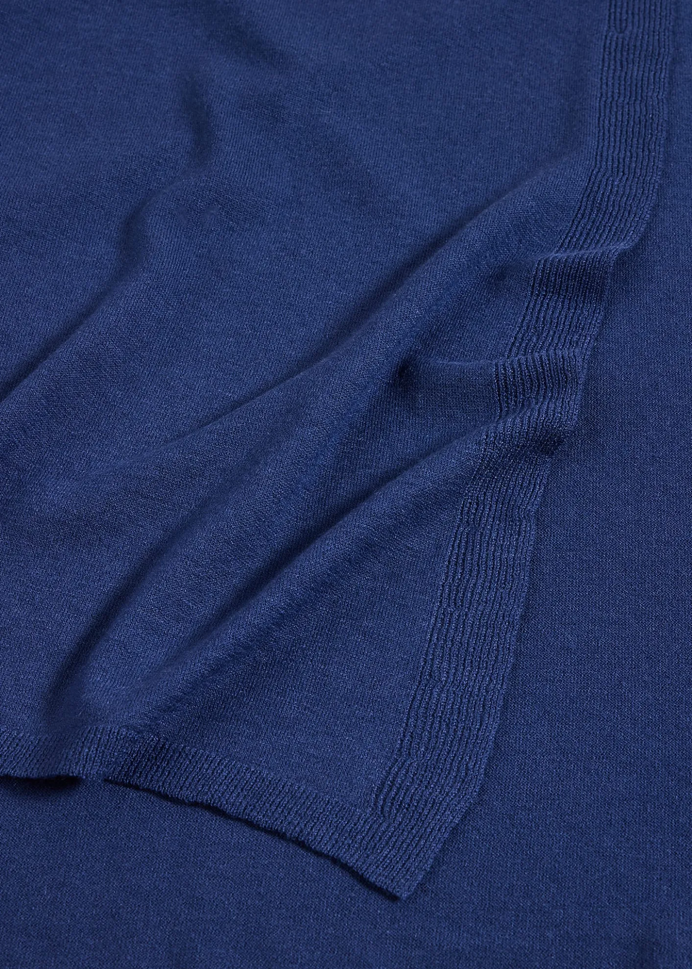 Majestic FilaturesMachine Washable Cashmere Scarf