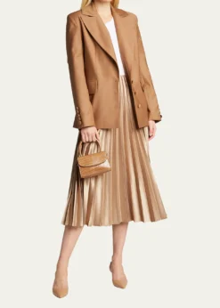 Manolo BlahnikCarolyne Leather Low-Heel Slingback Pump
