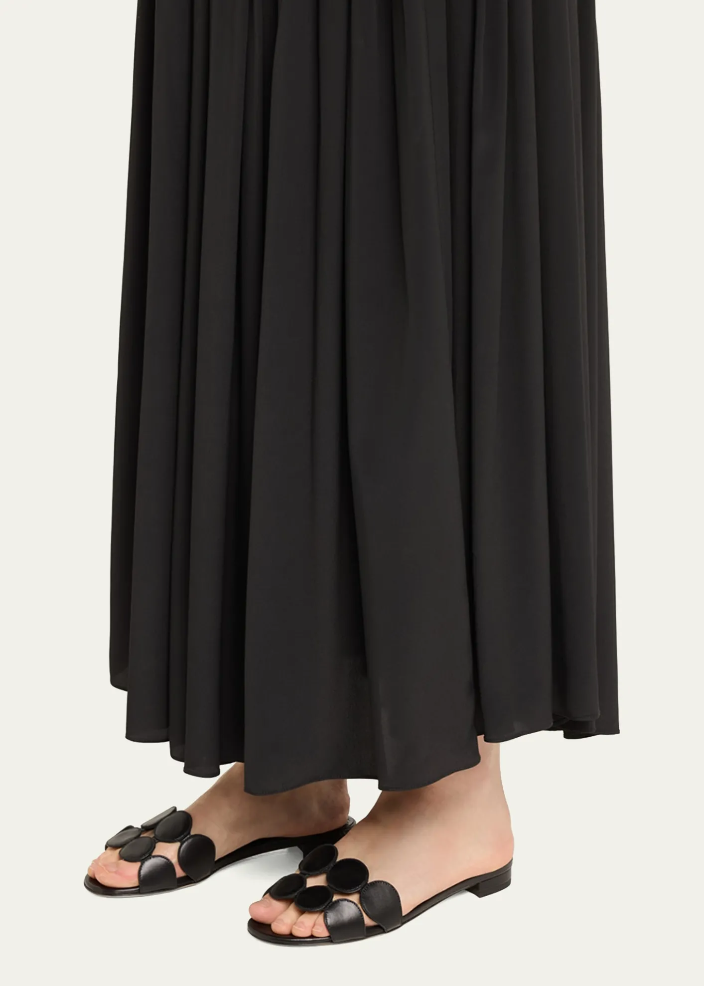Manolo BlahnikCircle-Cut Leather Flat Slide Sandals