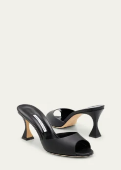 Manolo BlahnikJadarona Leather Mule Sandals