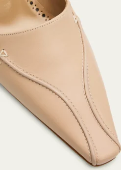 Manolo Blahnik50mm Cleofelo Low-Heel Leather Pumps