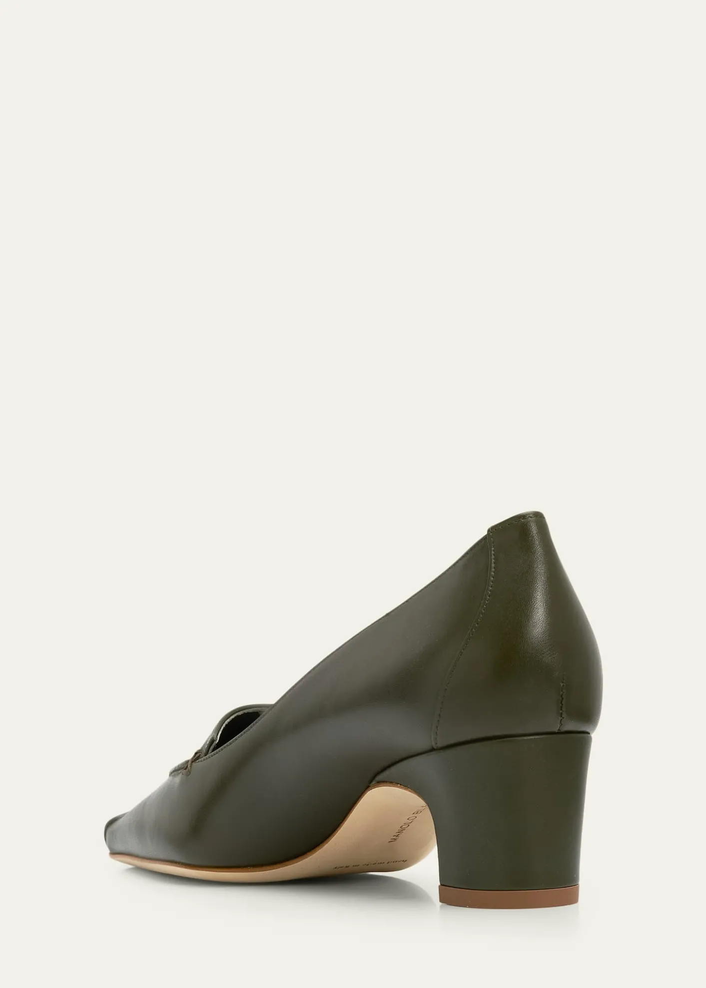 Manolo Blahnik50mm Cleofelo Low-Heel Leather Pumps